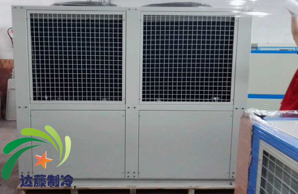 工業冷水機